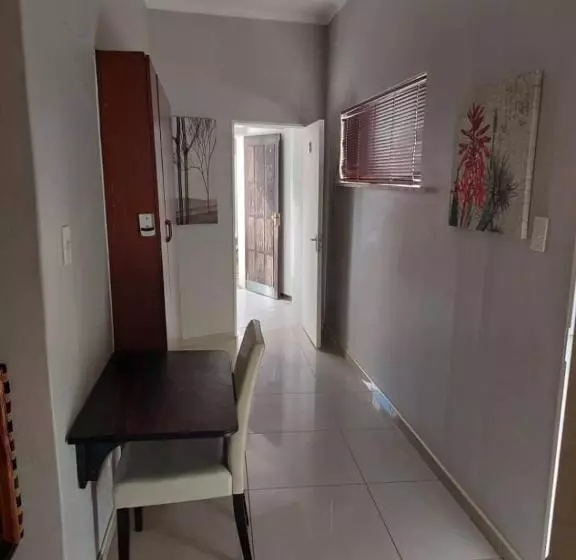پانسیون Ethithiya Boutique Guesthouse