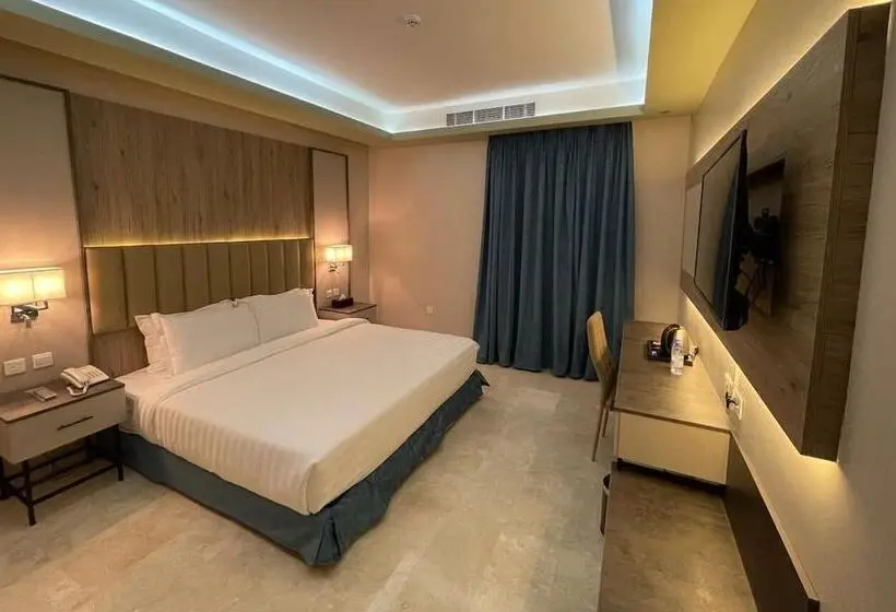 Rovan Hotel
