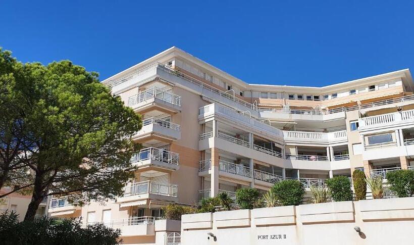 Standing Vue Mer Entre Cannes Et Antibes