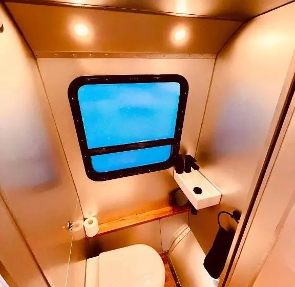 Vintage 1980s Winnebago