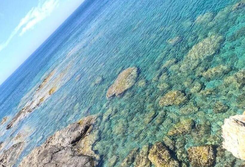 Hotelli Agriturismo La Cresta