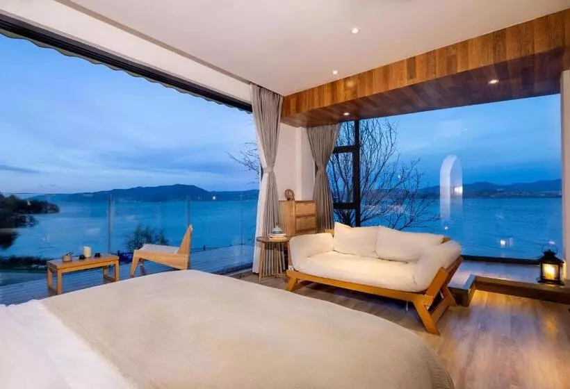 Hotelli Dali Beauty Seaview B&b