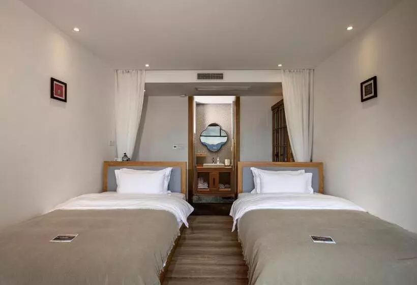 Hotelli Dali Beauty Seaview B&b