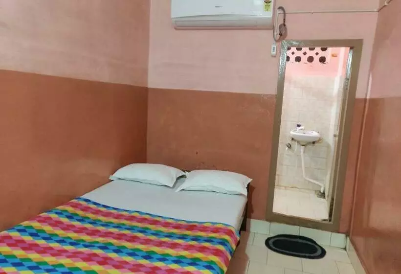 ホテル Sri Durga Lodge
