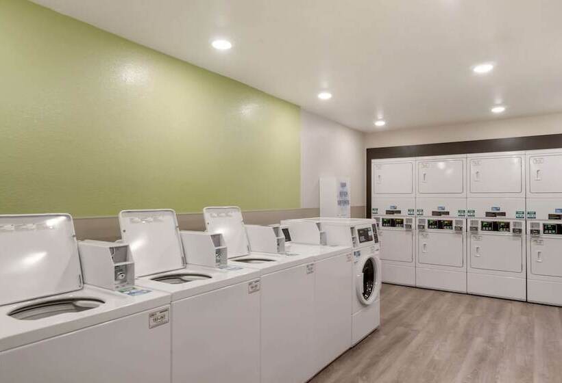 هتل Woodspring Suites Colorado Springs North Air Force Academy