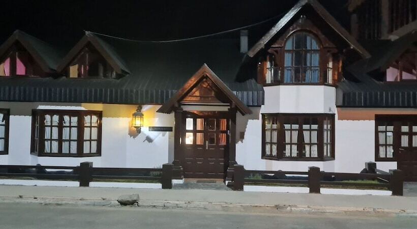 هاستل Flor Austral