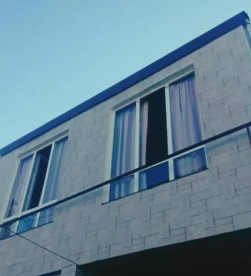 ペンション Guesthouse Qeti