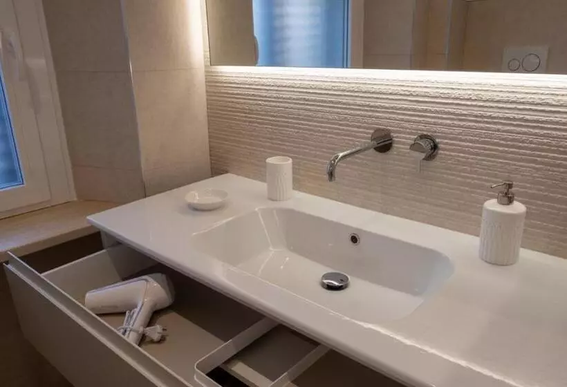 Majatalo Home Alba Rooms