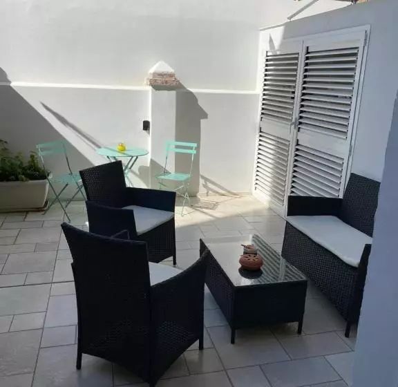 Majatalo Home Alba Rooms