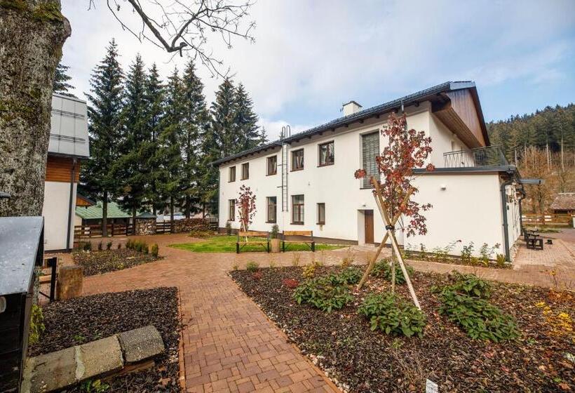 Panzió Penzion Apidae