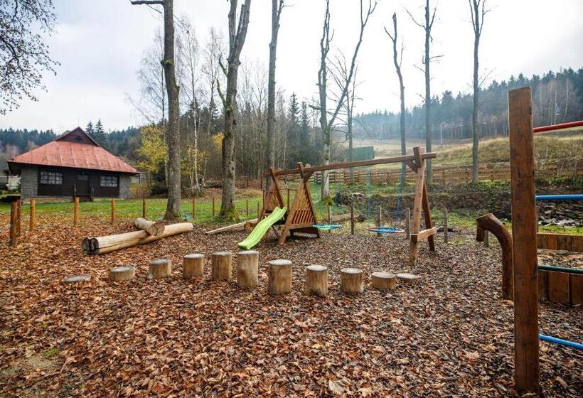 Panzió Penzion Apidae