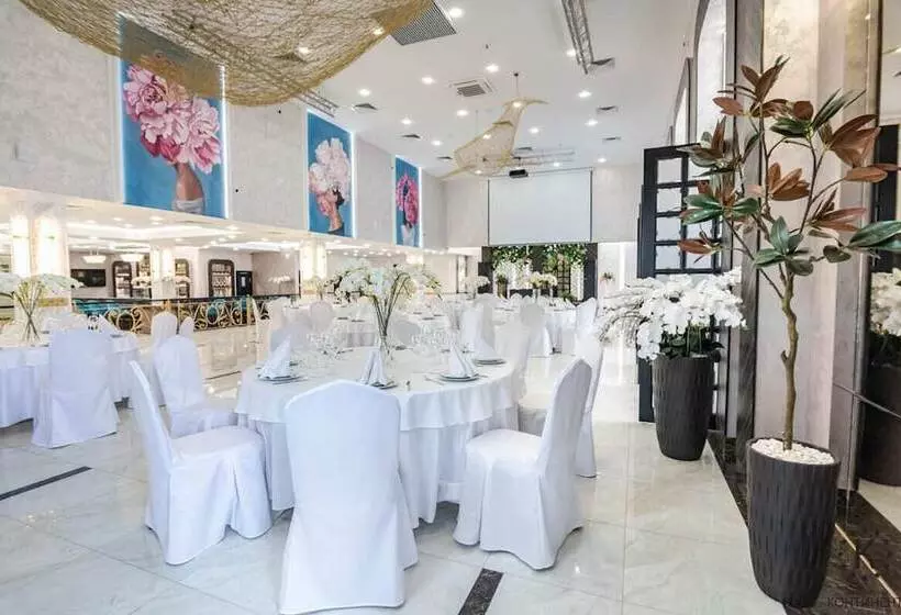 Business Hotel Kontinent