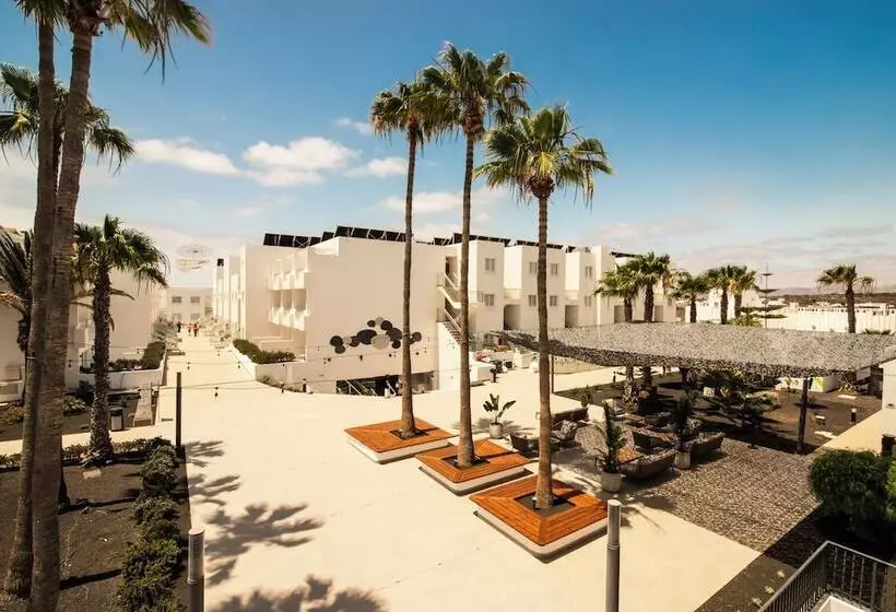 Hotel Aequora Lanzarote Suites