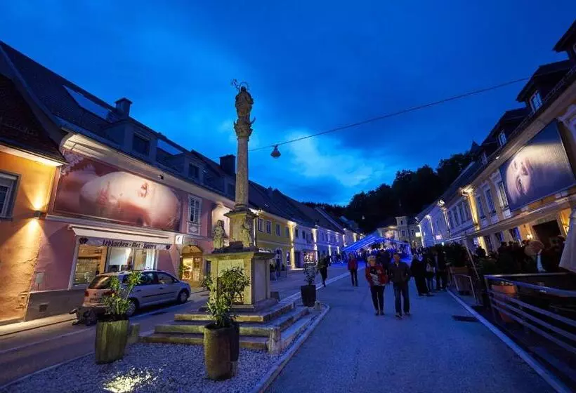 酒店 Brauhaus Breznik