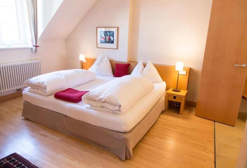 Отель Brauhaus Breznik