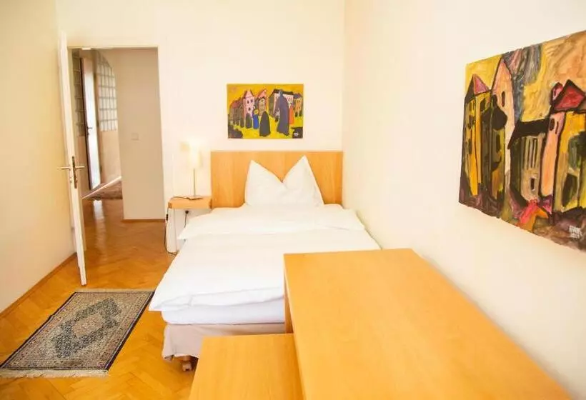 酒店 Brauhaus Breznik