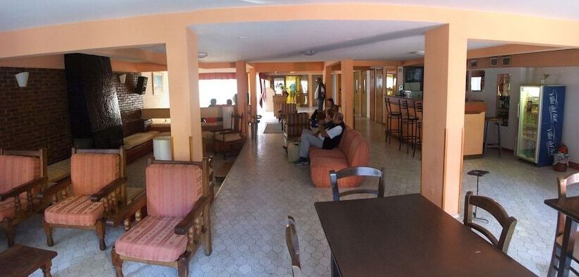 فندق Internacional