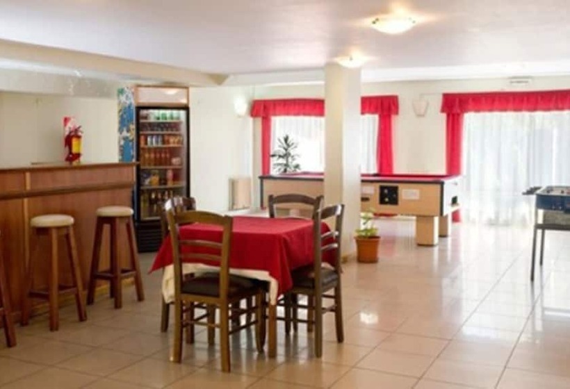 فندق Internacional