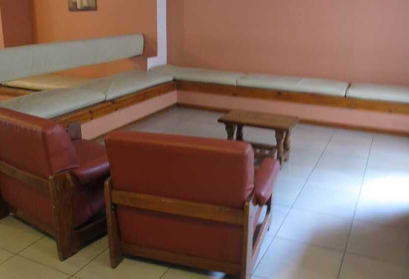 فندق Internacional