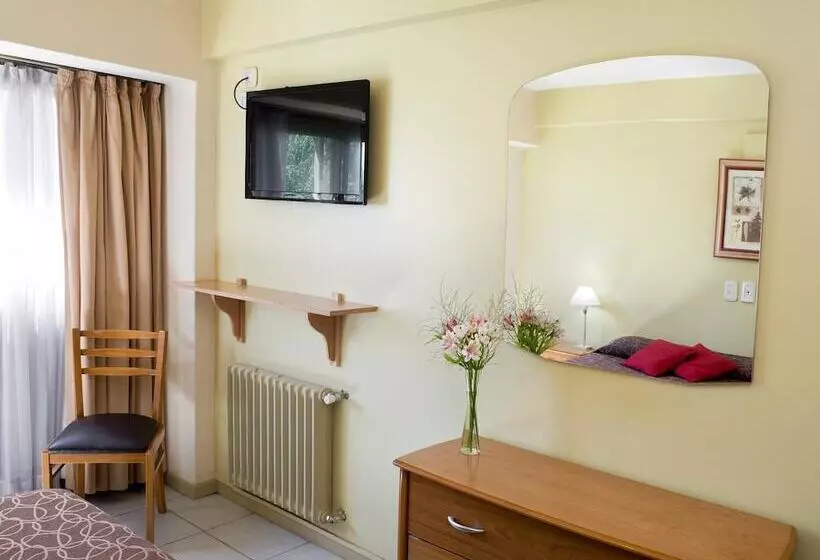 فندق Internacional