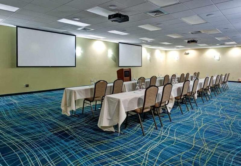 호텔 Springhill Suites By Marriott Wichita Airport