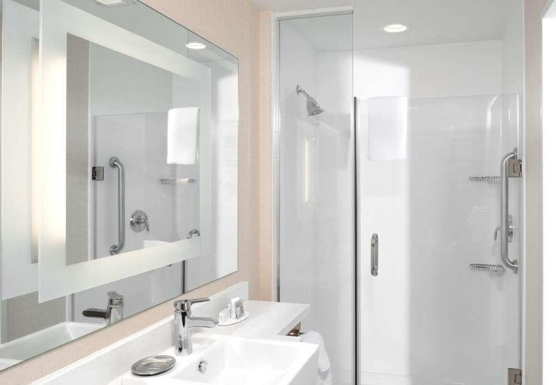 호텔 Springhill Suites By Marriott Wichita Airport