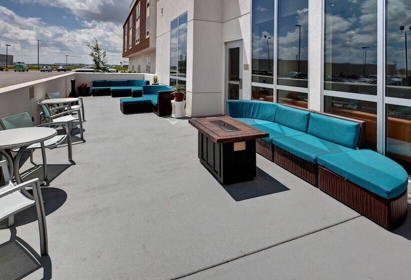 호텔 Springhill Suites By Marriott Wichita Airport