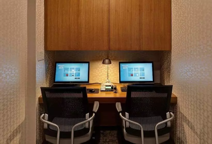 酒店 Springhill Suites By Marriott Wichita Airport