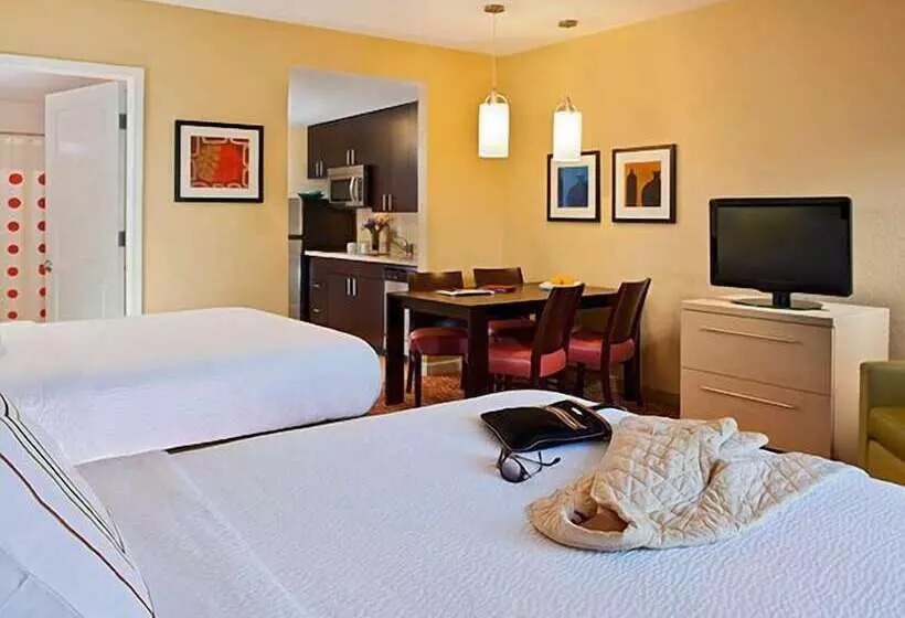 Hotelli Towneplace Suites By Marriott Beaumont Port Arthur