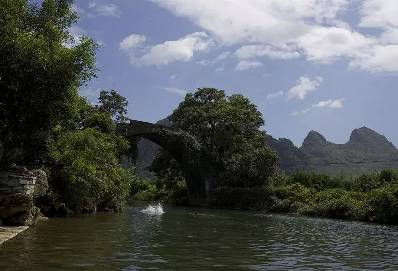 هتل Yangshuo Michael's Inn And Suites