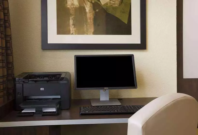 Microtel Inn & Suites By Wyndham Kenedy/karnes City