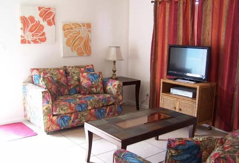 Paradise Isle Resort by VRI resorts