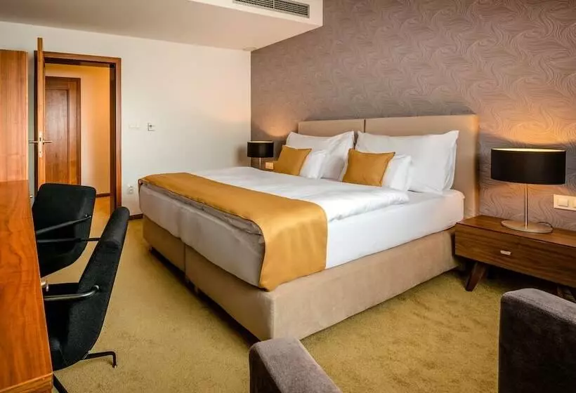 Větruše Hotel Restaurant