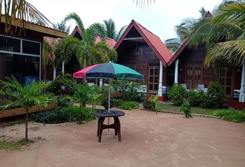 ホテル Elegant Green Beach Resort