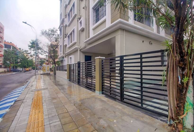 בית מלון כפרי Fab Four Seasons