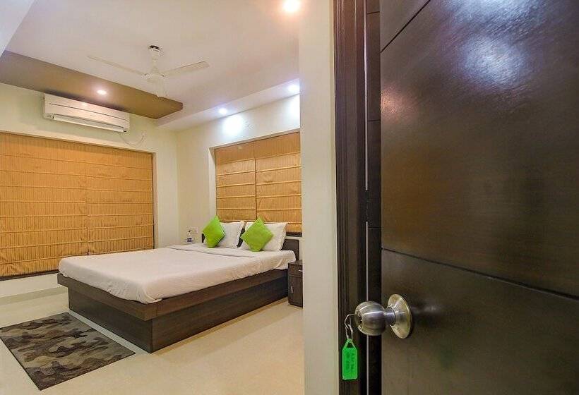 בית מלון כפרי Fab Four Seasons