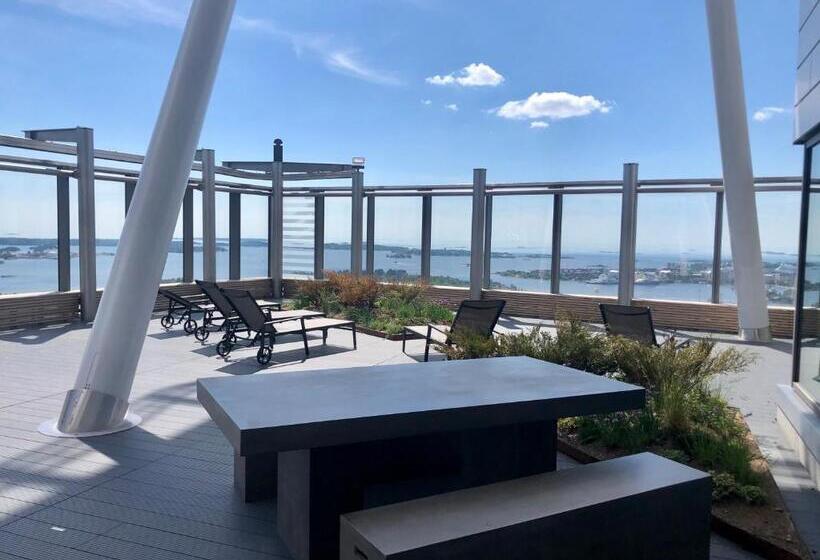Luxury Skyscraper Apartment With Amazing View Over Helsinki
