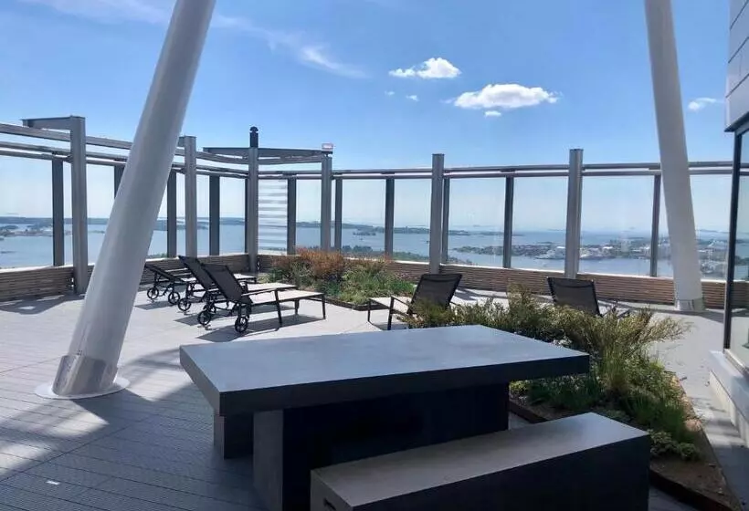 Luxury Skyscraper Apartment With Amazing View Over Helsinki