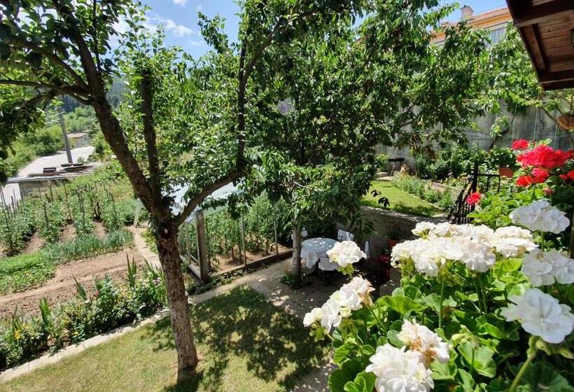 ペンション къща за гости солакови