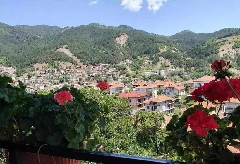 ペンション къща за гости солакови