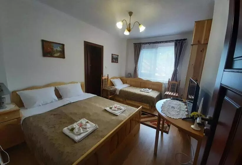 ペンション къща за гости солакови