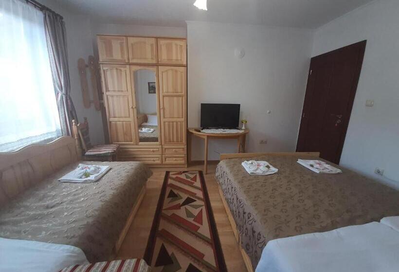 ペンション къща за гости солакови