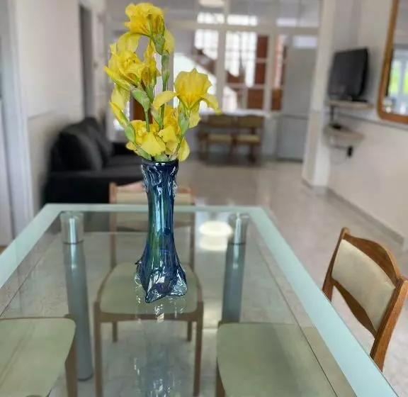 ペンション Pingvin Cukrászda Apartman Felső Szint