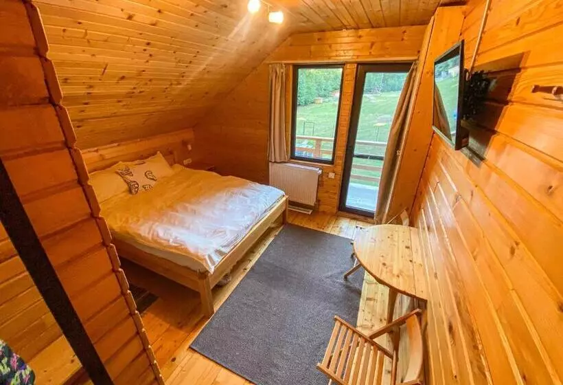 Pensiunea La Rus I Si Ii