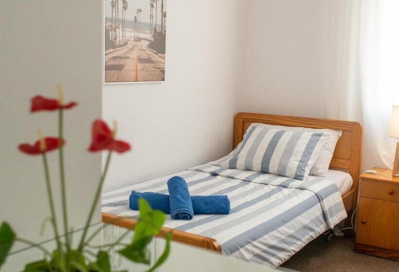 The Salnik Beach Apartment