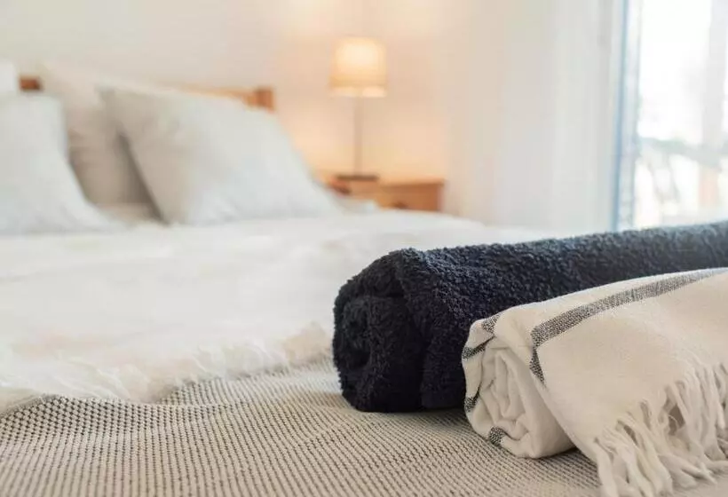 The Salnik Beach Apartment