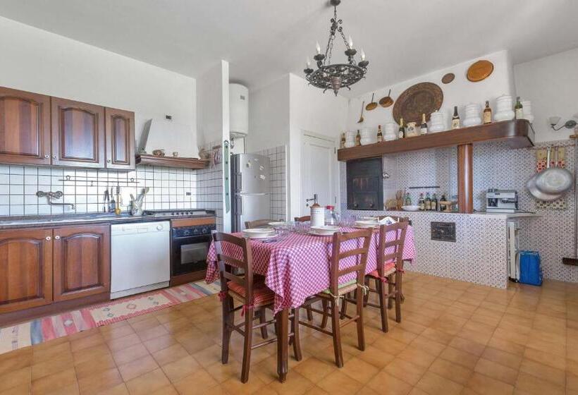 Aia Del Convento By Barbarhouse