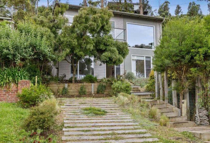 Drift Luxury, Location And Ocean Views