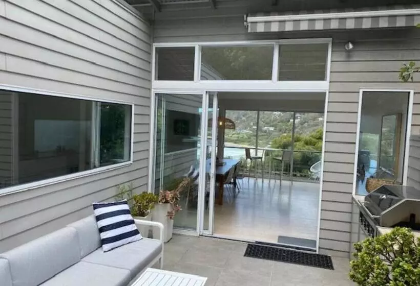 Drift   Luxury, Location And Ocean Views