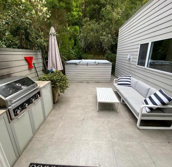 Drift Luxury, Location And Ocean Views